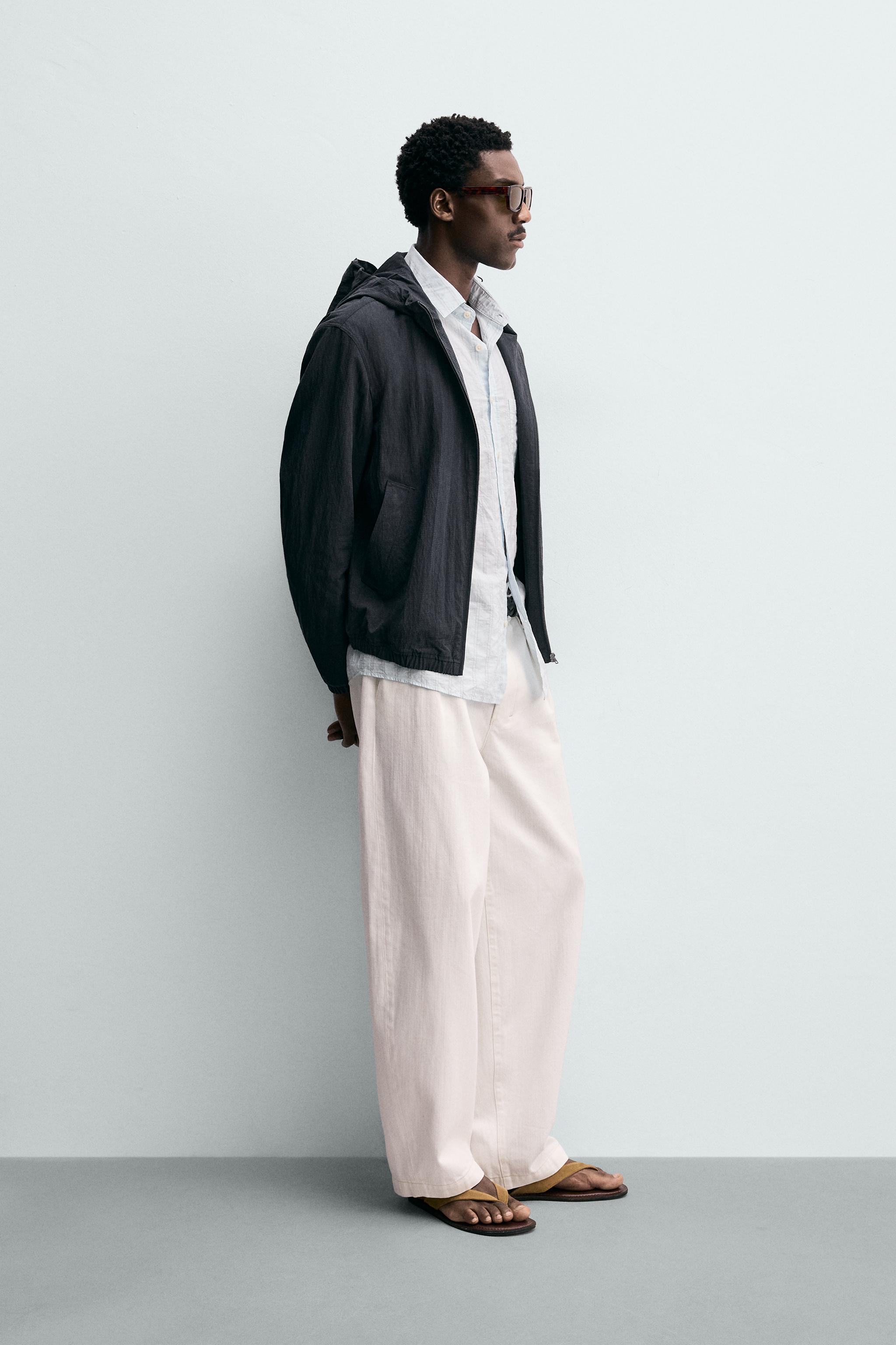 LIGHTWEIGHT TECHNICAL JACKET